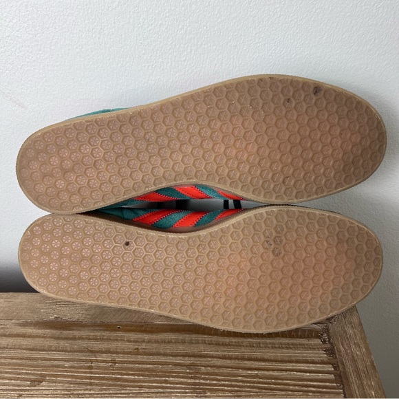 NEW Adidas Gazelle Trainers - Green/Red - Picture 6 of 7